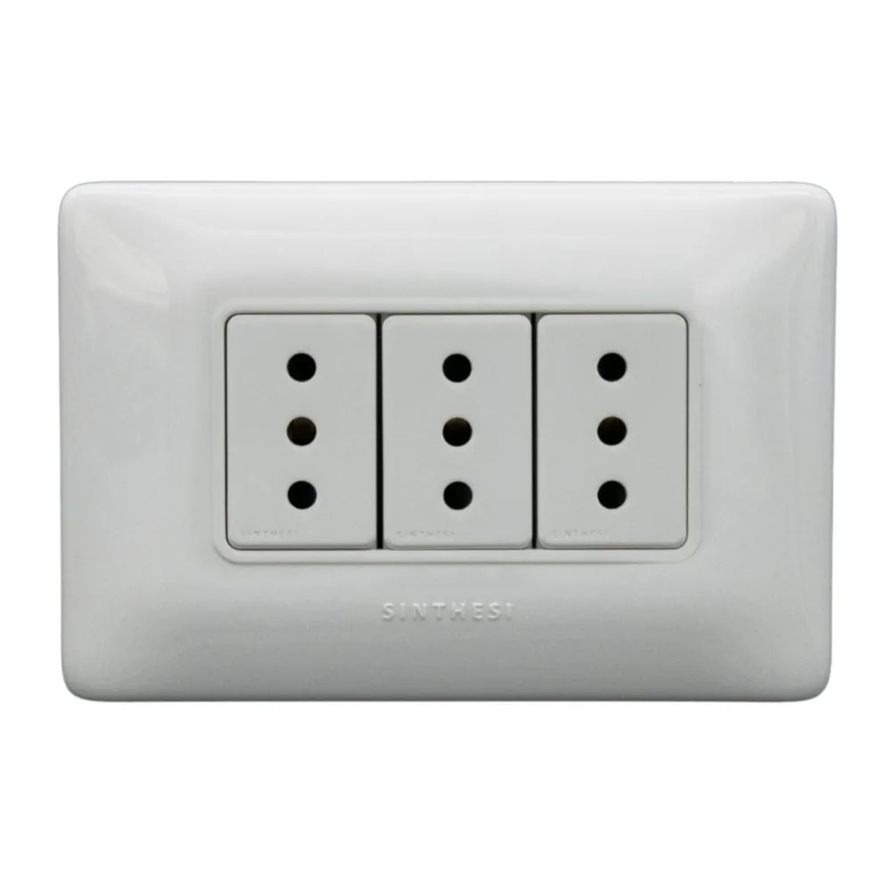 Placa Tomacorriente 10A Triple S12 Blanco 1295301102 Sinthesi